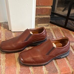 Rockport Men's Tan Leather Slip-On Loafers Shoes 7.5